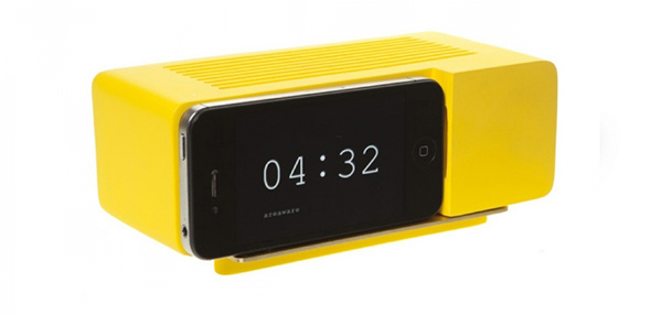 Alarm-dock-los-complementos-del-iphone