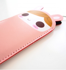 Funda Iphone Muñeca