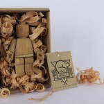 regalo original figura lego madera